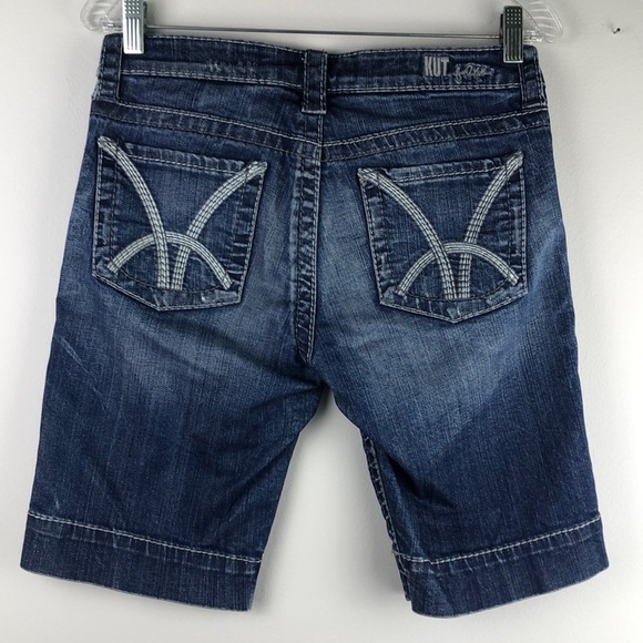 KUT From The Kloth “So Low” Distressed Blue Denim Size 4 Bermuda EUC Jean Short - Picture 9 of 16